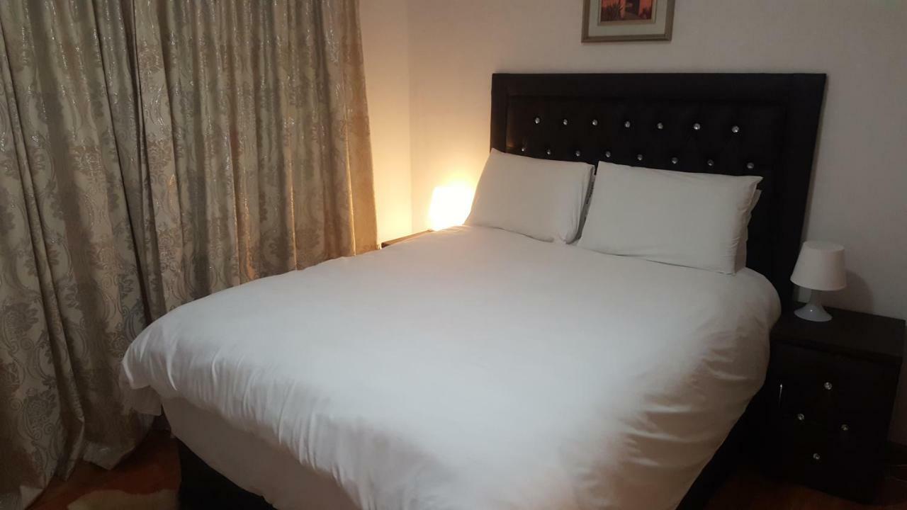 Simbasun Cottages Midrand Exteriér fotografie