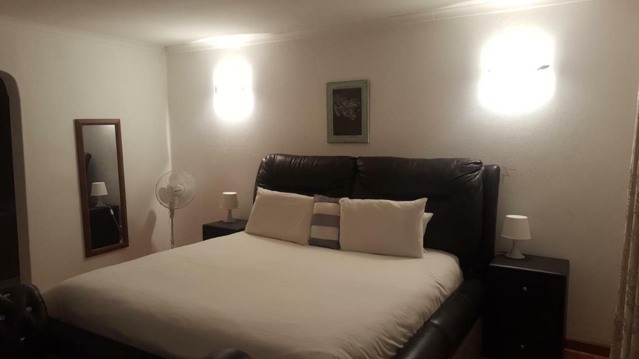 Simbasun Cottages Midrand Exteriér fotografie